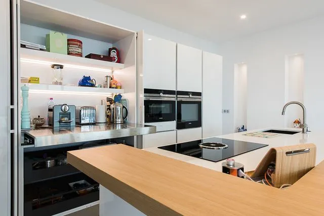 Atlas Home : Cuisine équipée sur mesure à Rosny-sous-Bois.